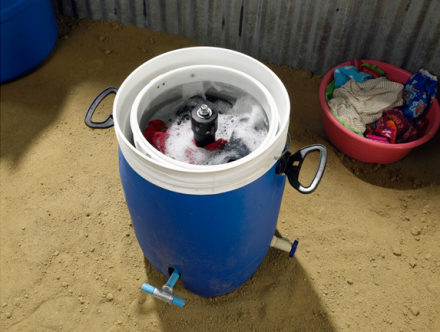 ThinksoCreative_GiraDora_Efficient_Washer